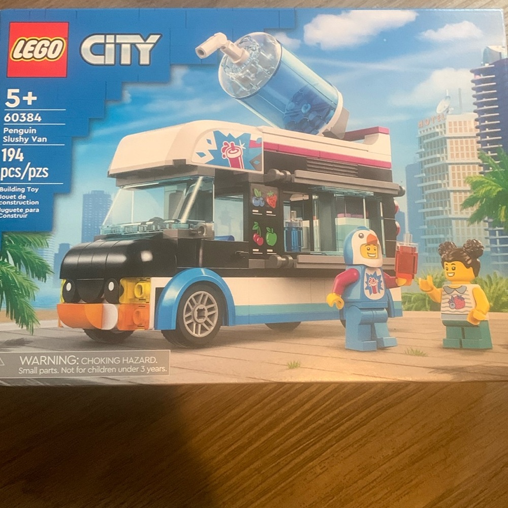 Slushy truck Lego set